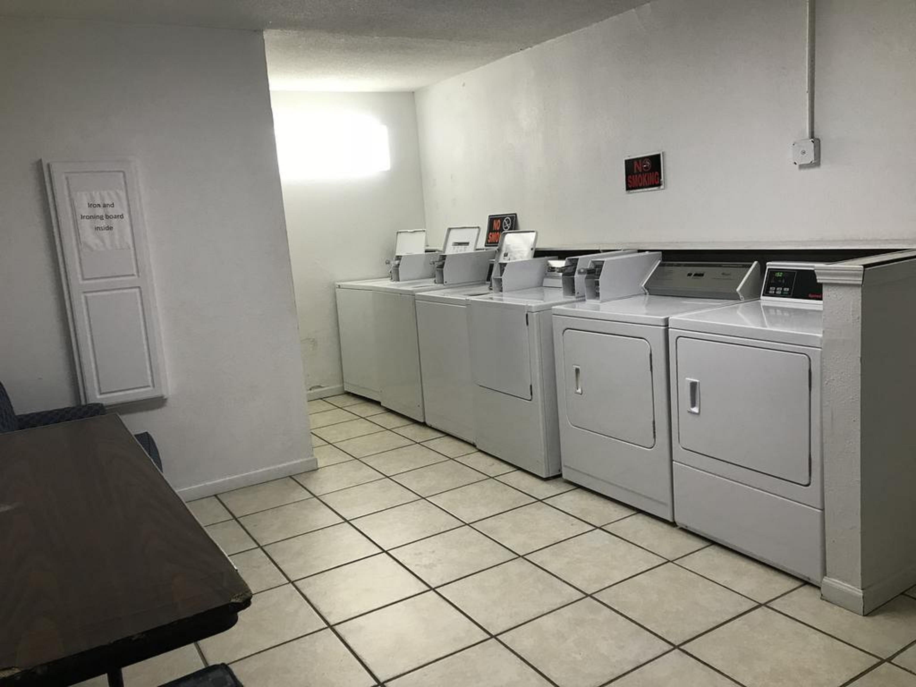 Carmel Inn And Suites Thibodaux Dış mekan fotoğraf