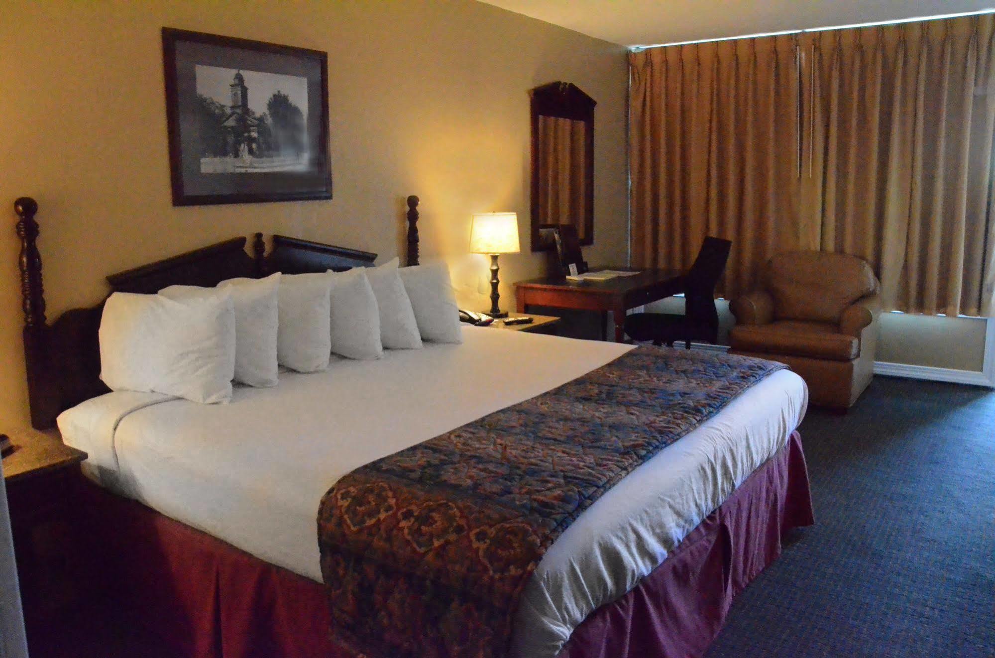 Carmel Inn And Suites Thibodaux Dış mekan fotoğraf
