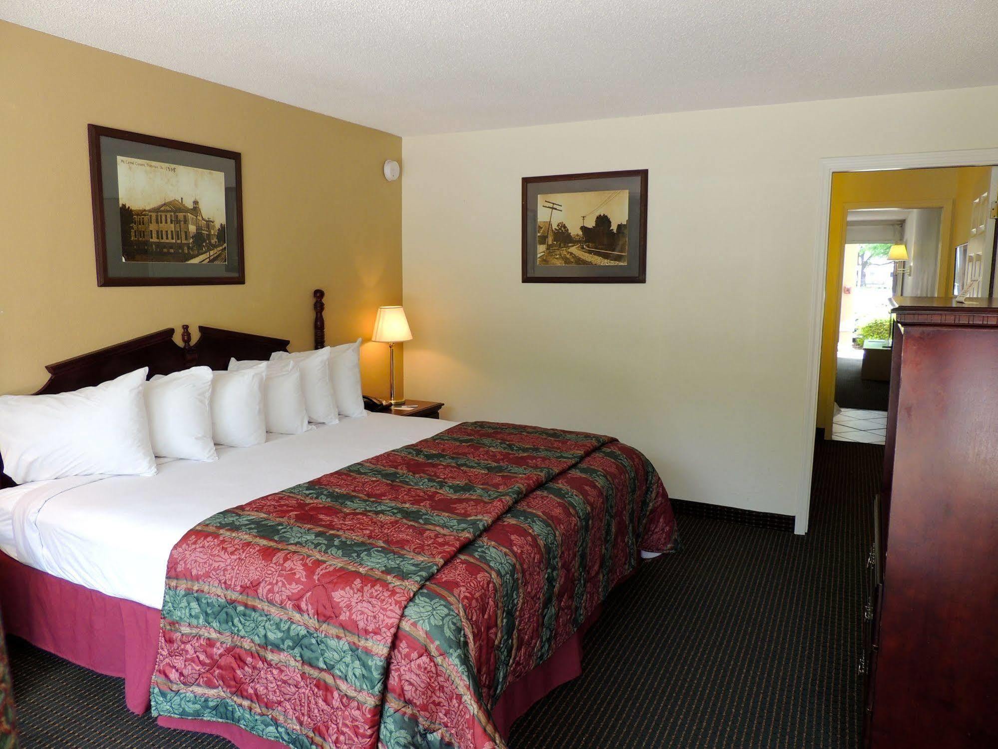 Carmel Inn And Suites Thibodaux Dış mekan fotoğraf
